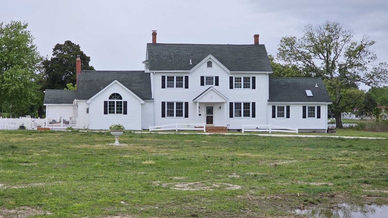Photo of Outdoor in Secretary