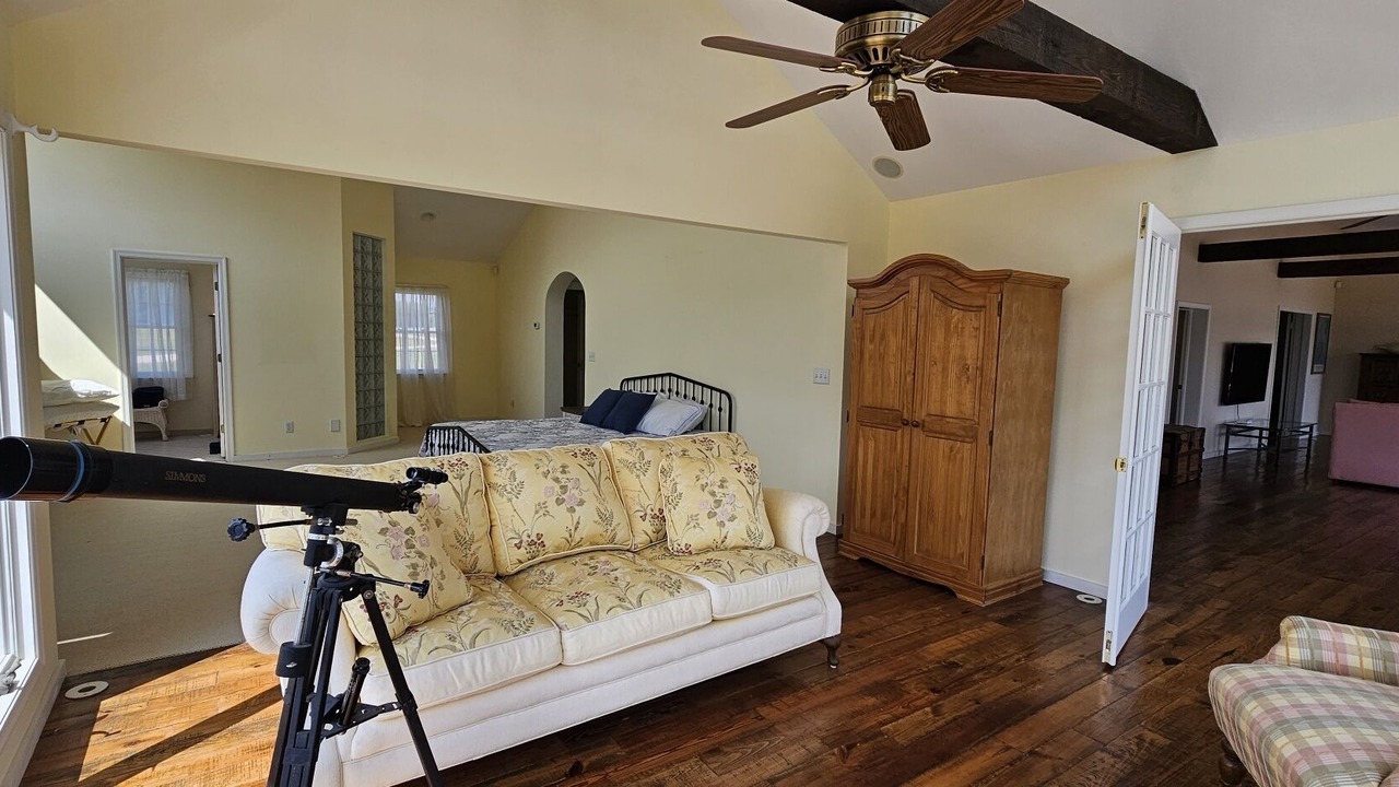 Photo of Bedroom in Secretary