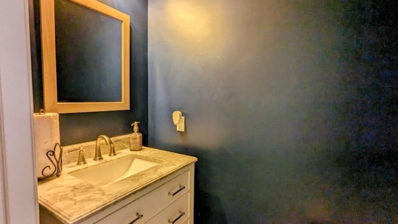Photo of Bathroom in Grenloch