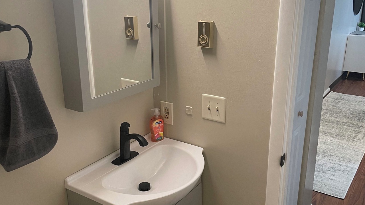 Photo of Bathroom in Syracuse