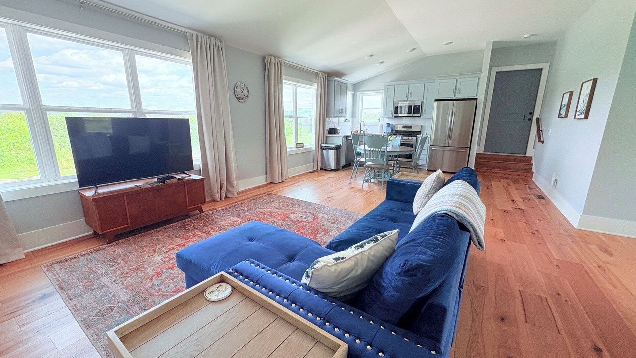 Photo of Livingroom in Watertown