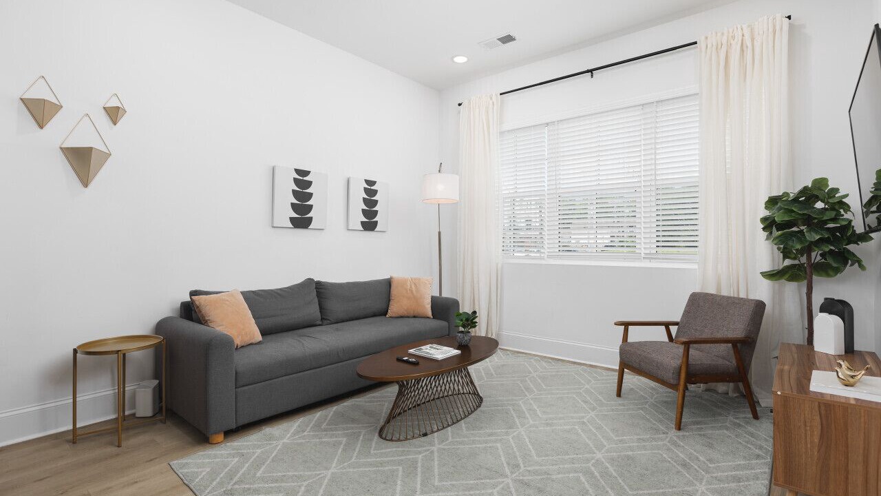 Photo of Bedroom in Cleveland Park
