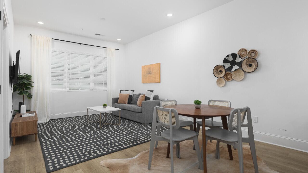 Photo of Bedroom in Cleveland Park