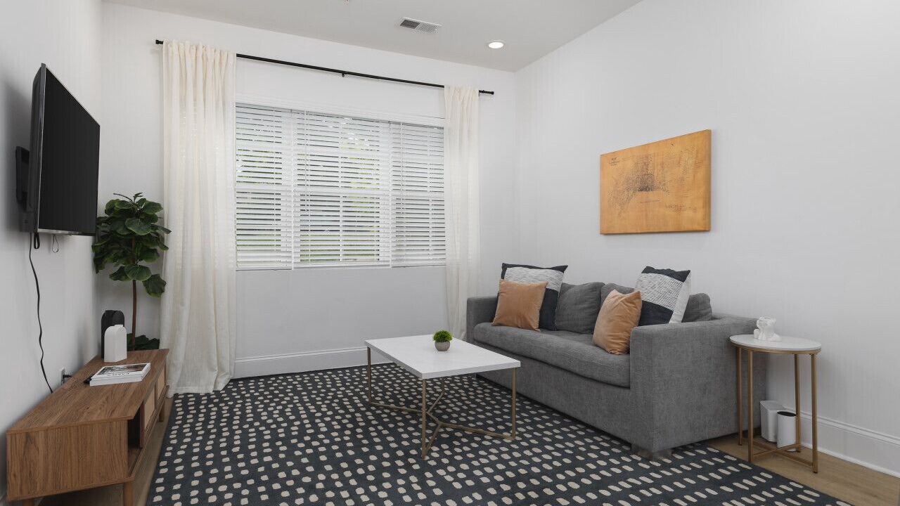 Photo of Bedroom in Cleveland Park