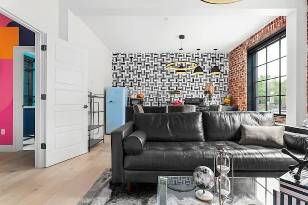 Photo of Livingroom in Golden Triangle
