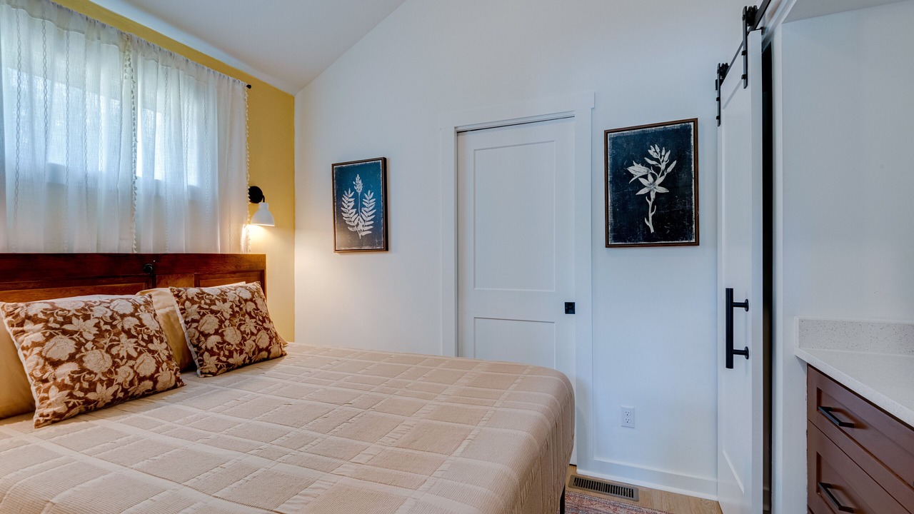 Photo of Bedroom in Tracy City