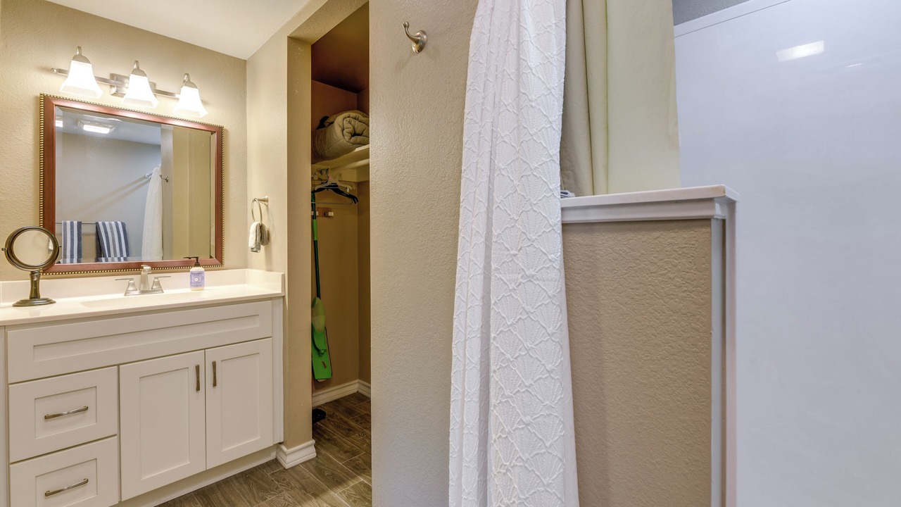 Photo of Bathroom in Fulton