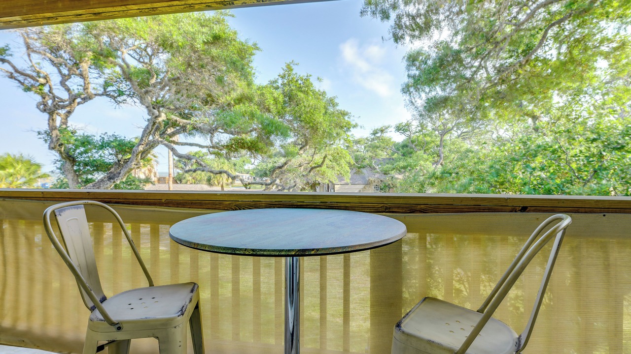 Photo of Patio Balcony in Fulton