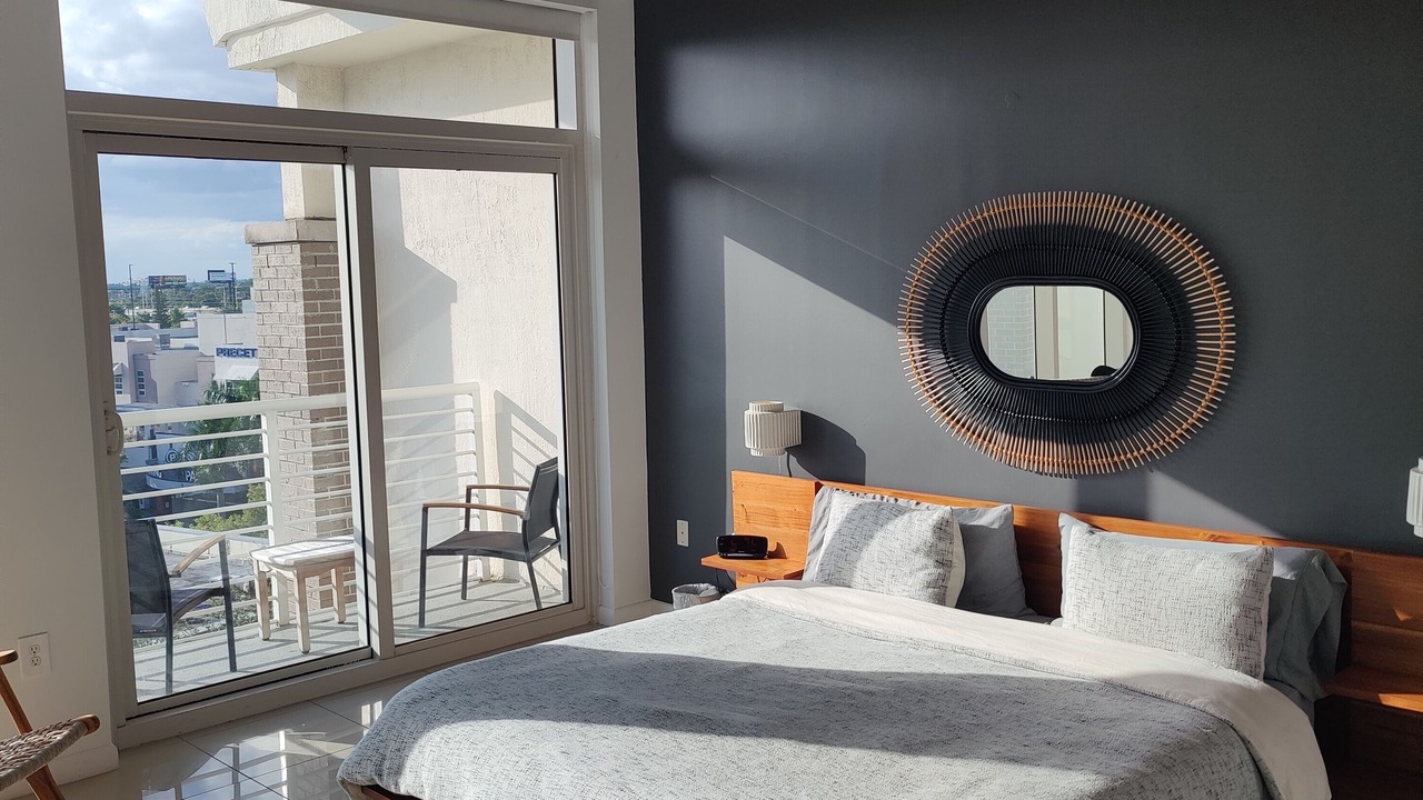Photo of Bedroom in Midtown