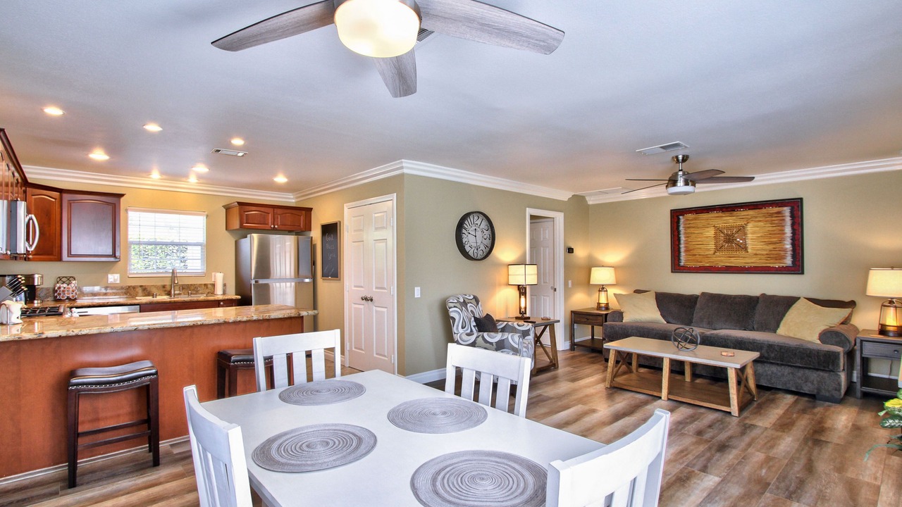 Photo of Livingroom in Murrieta