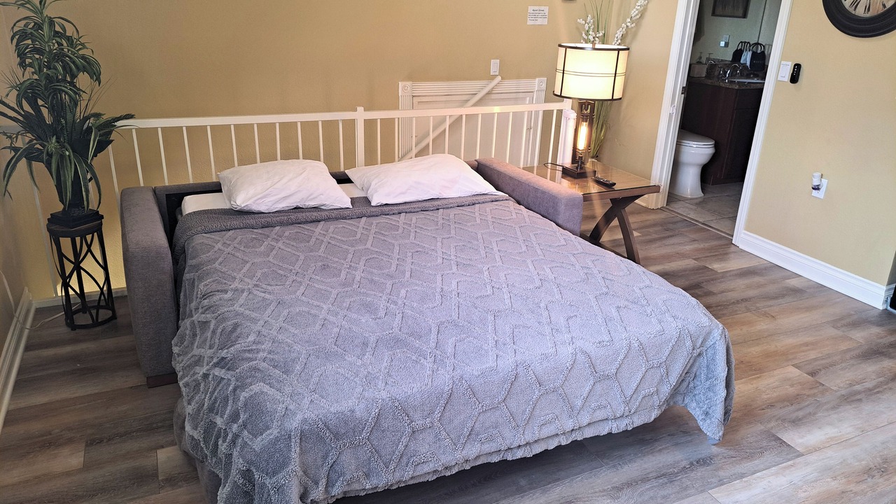 Photo of Bedroom in Murrieta