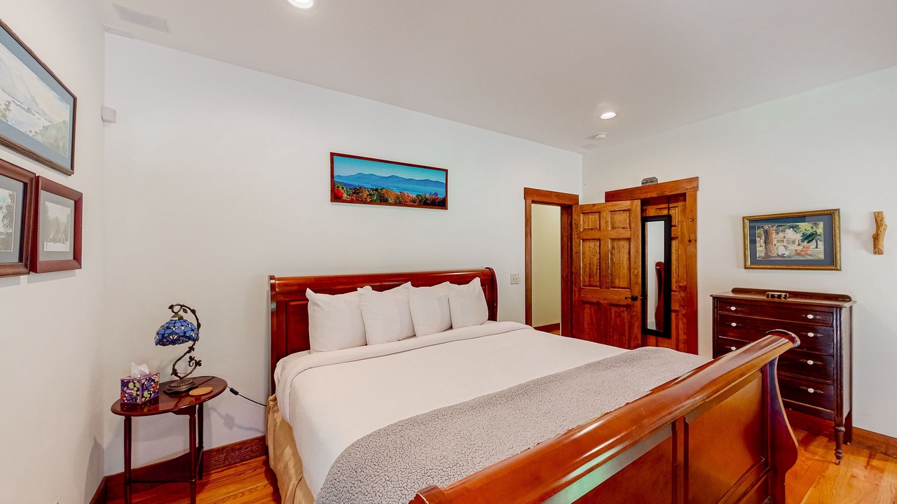 Photo of Bedroom in North Lake George