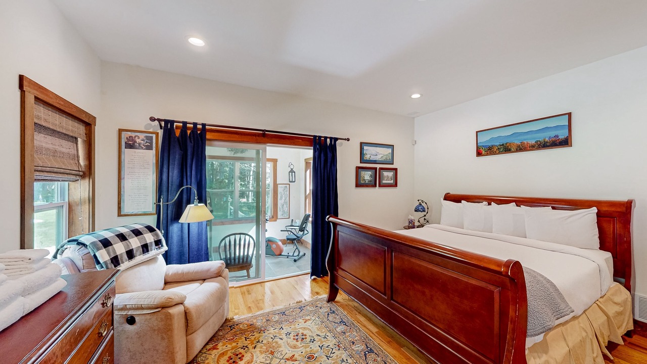 Photo of Bedroom in North Lake George