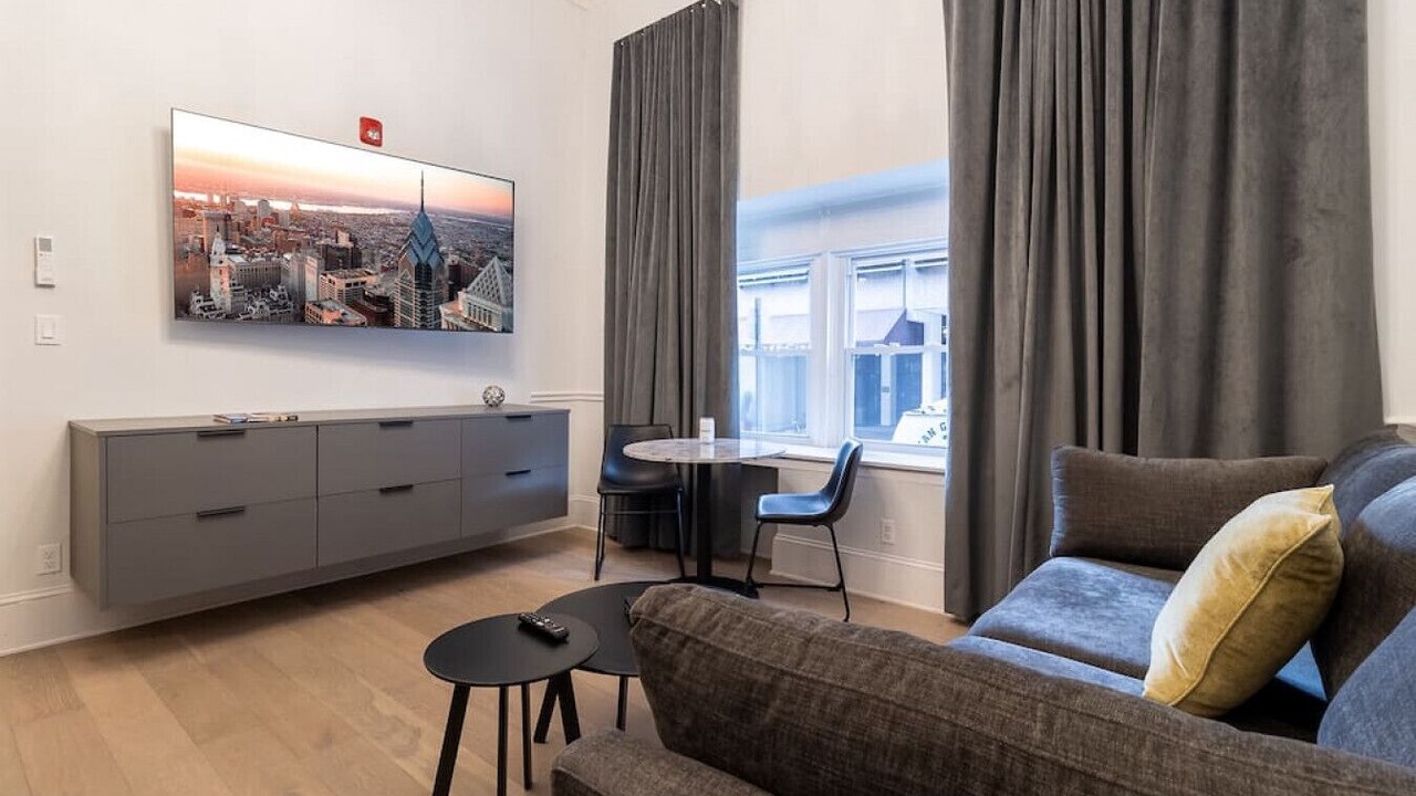 Photo of Livingroom in Gayborhood