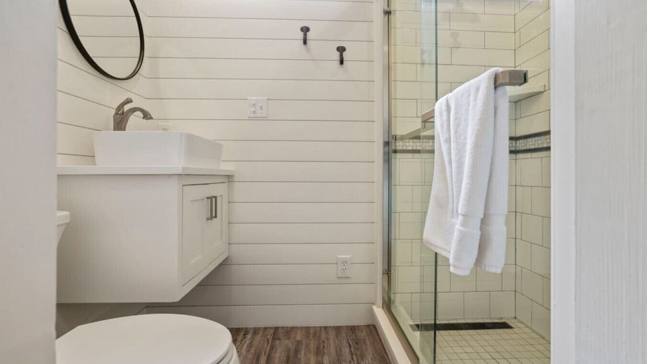 Photo of Bathroom in Logan
