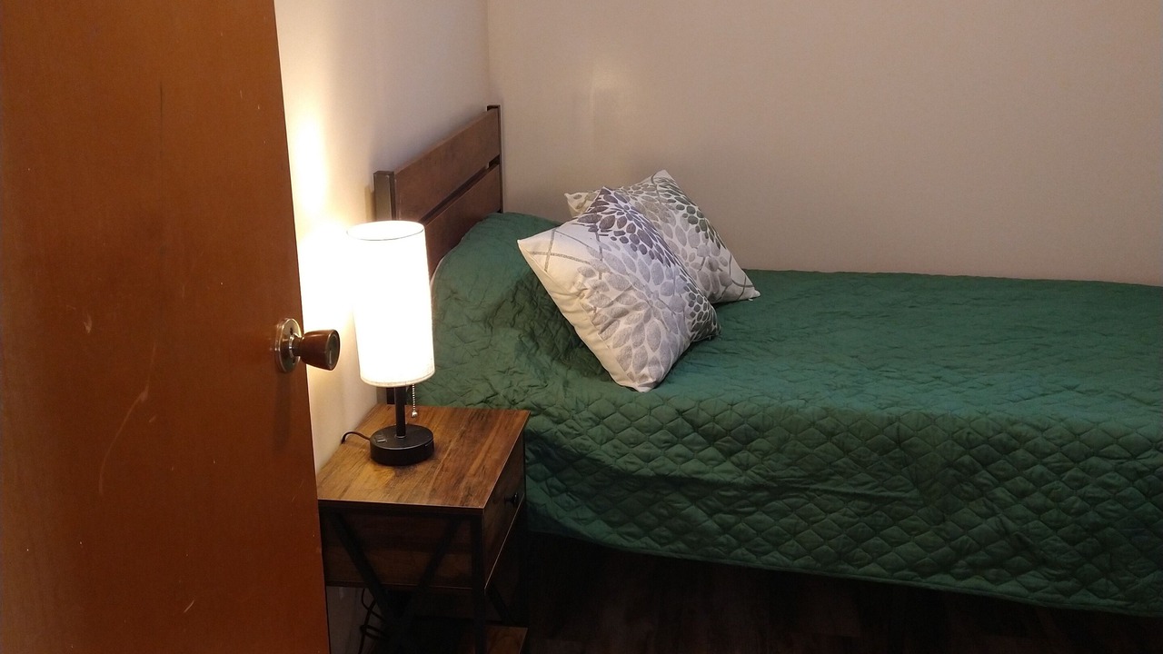 Photo of Bedroom in Central Square