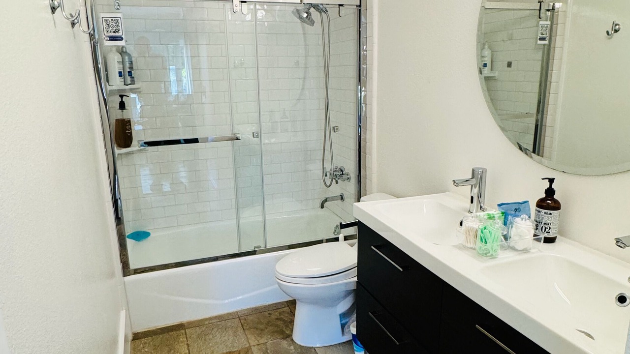 Photo of Bathroom in East San Mateo
