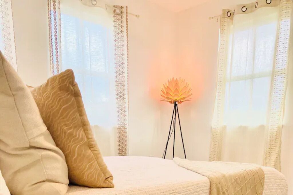 Photo of Bedroom in Canyon Lake