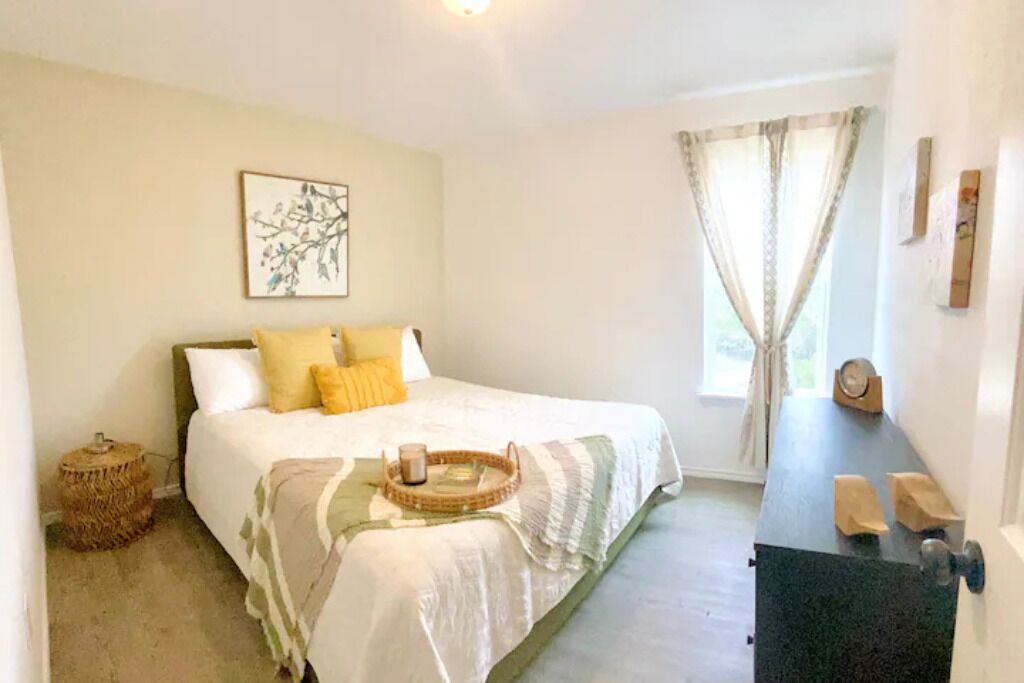 Photo of Bedroom in Canyon Lake