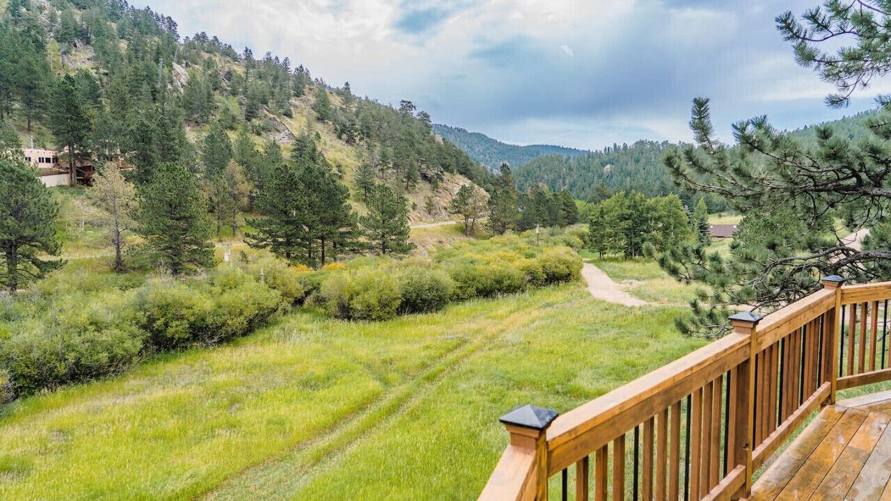 Photo of Outdoor in Lyons