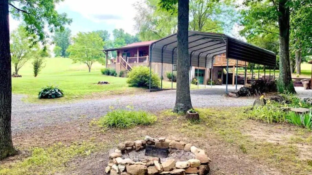 Photo of Outdoor in Cross Plains