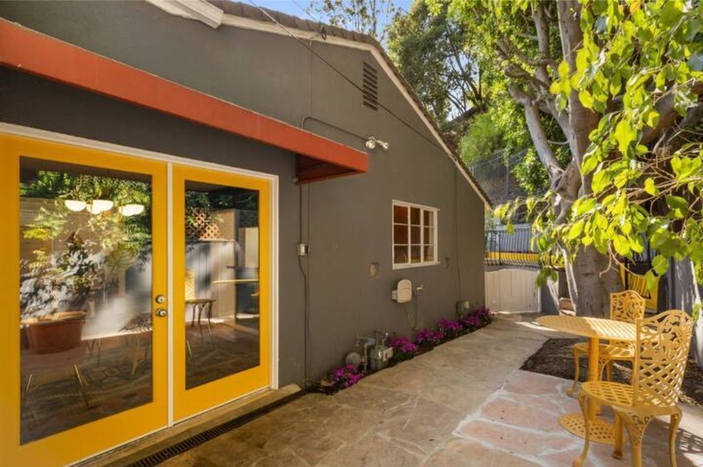 Photo of Outdoor in Beachwood Canyon
