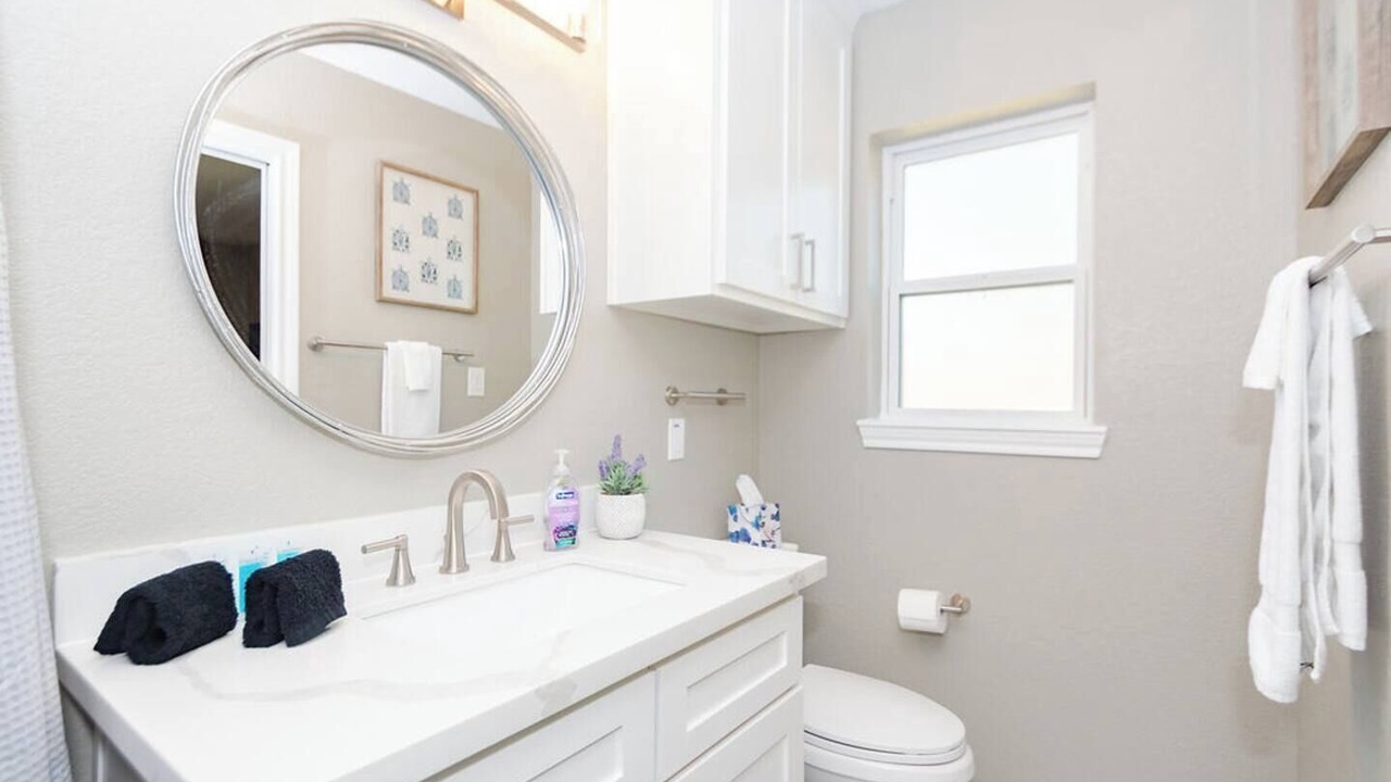 Photo of Bathroom in Clear Lake Shores