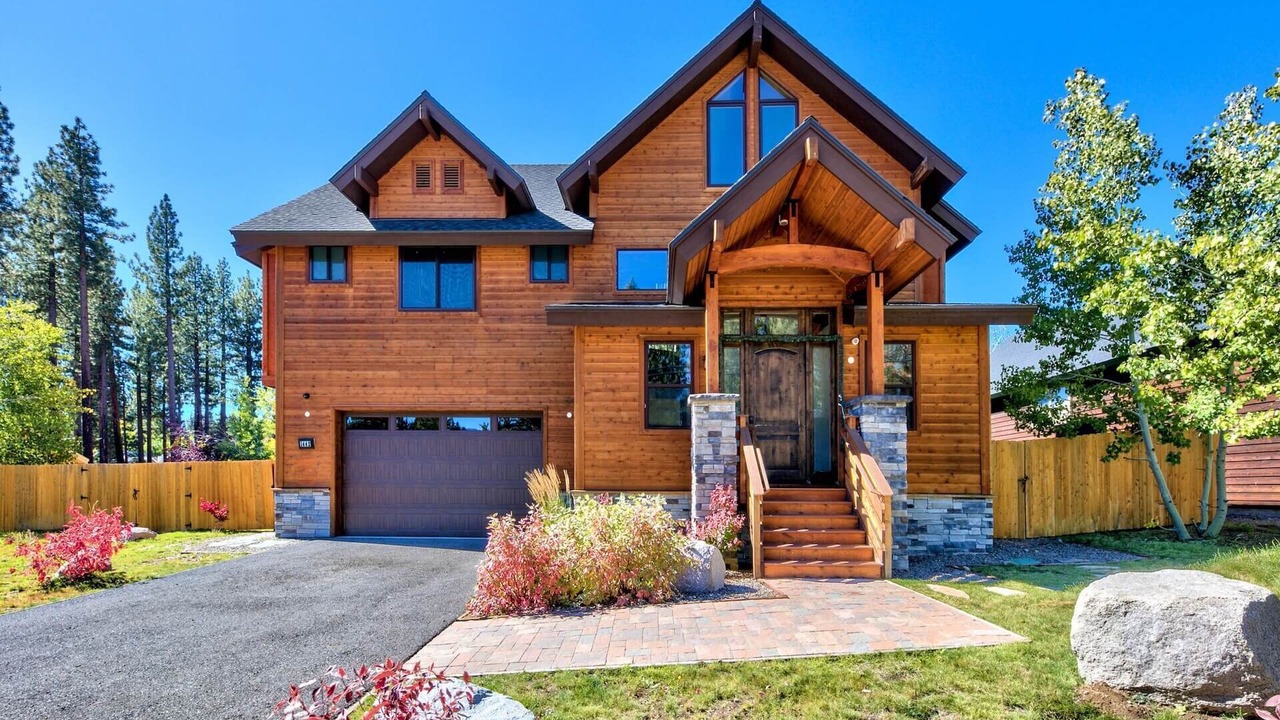 Photo of Outdoor in Mountain View Estates