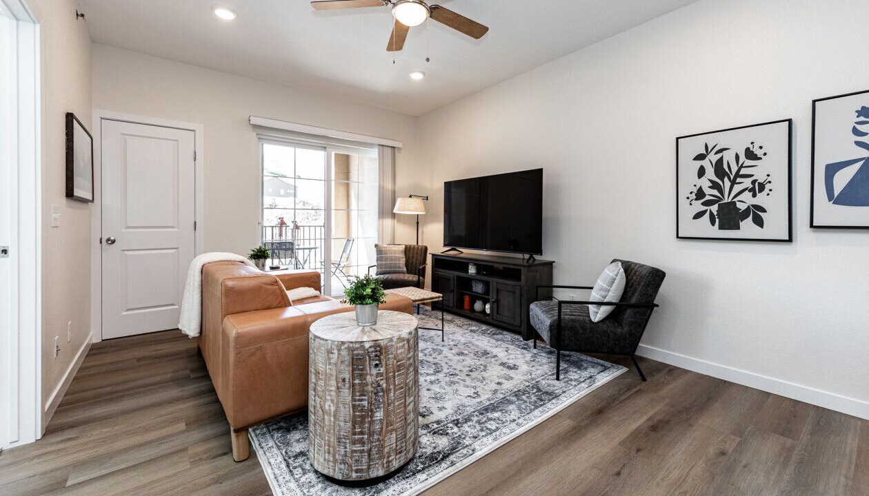 Photo of Livingroom in Mountain Shadows