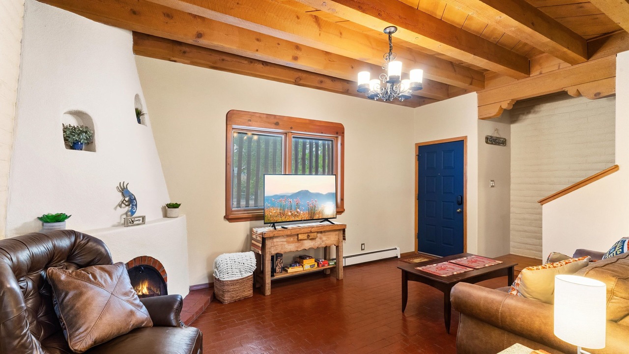 Photo of Livingroom in Downtown Albuquerque