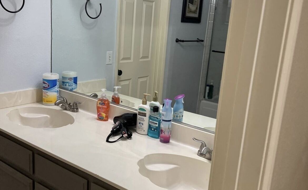 Photo of Bathroom in Summerlin