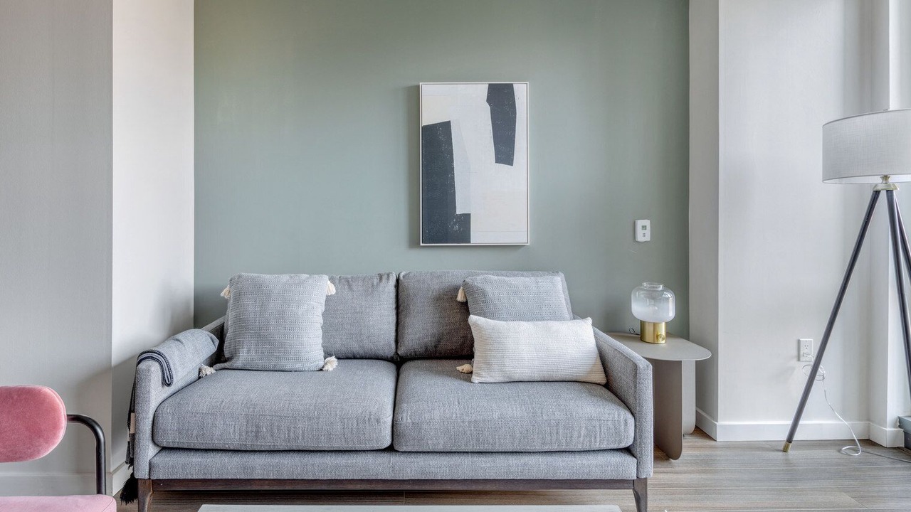 Photo of Livingroom in Civic Center