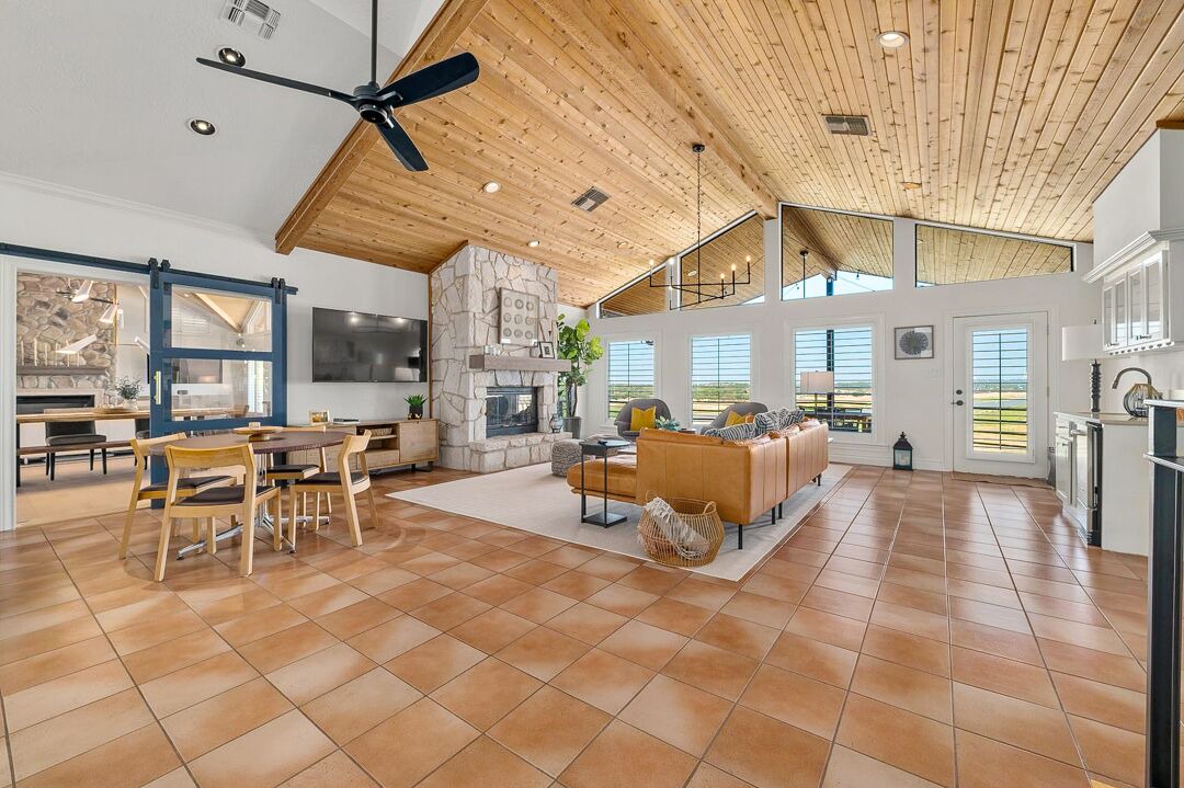 Photo of Bedroom in Spicewood