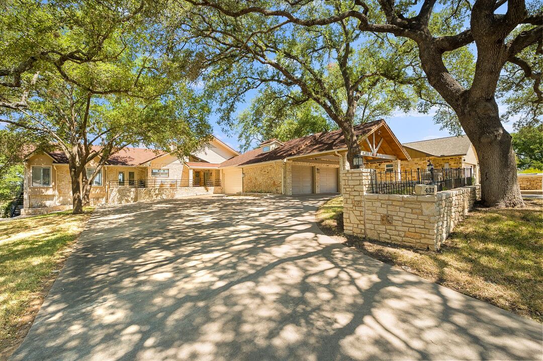 Photo of Others in Spicewood