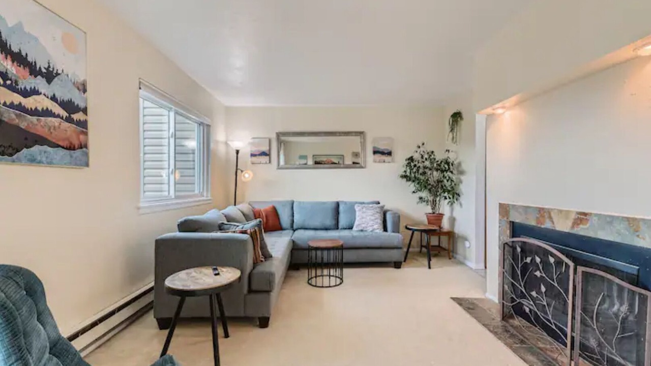 Photo of Livingroom in Louisville
