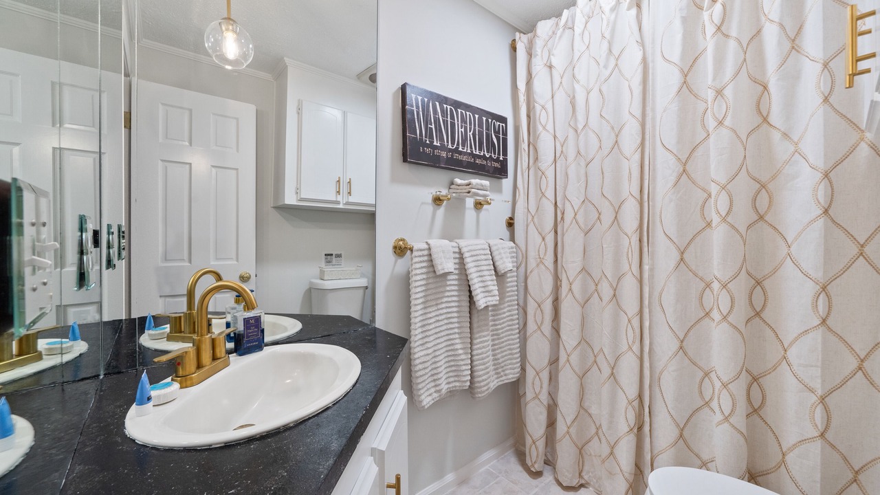 Photo of Bathroom in Eatonton