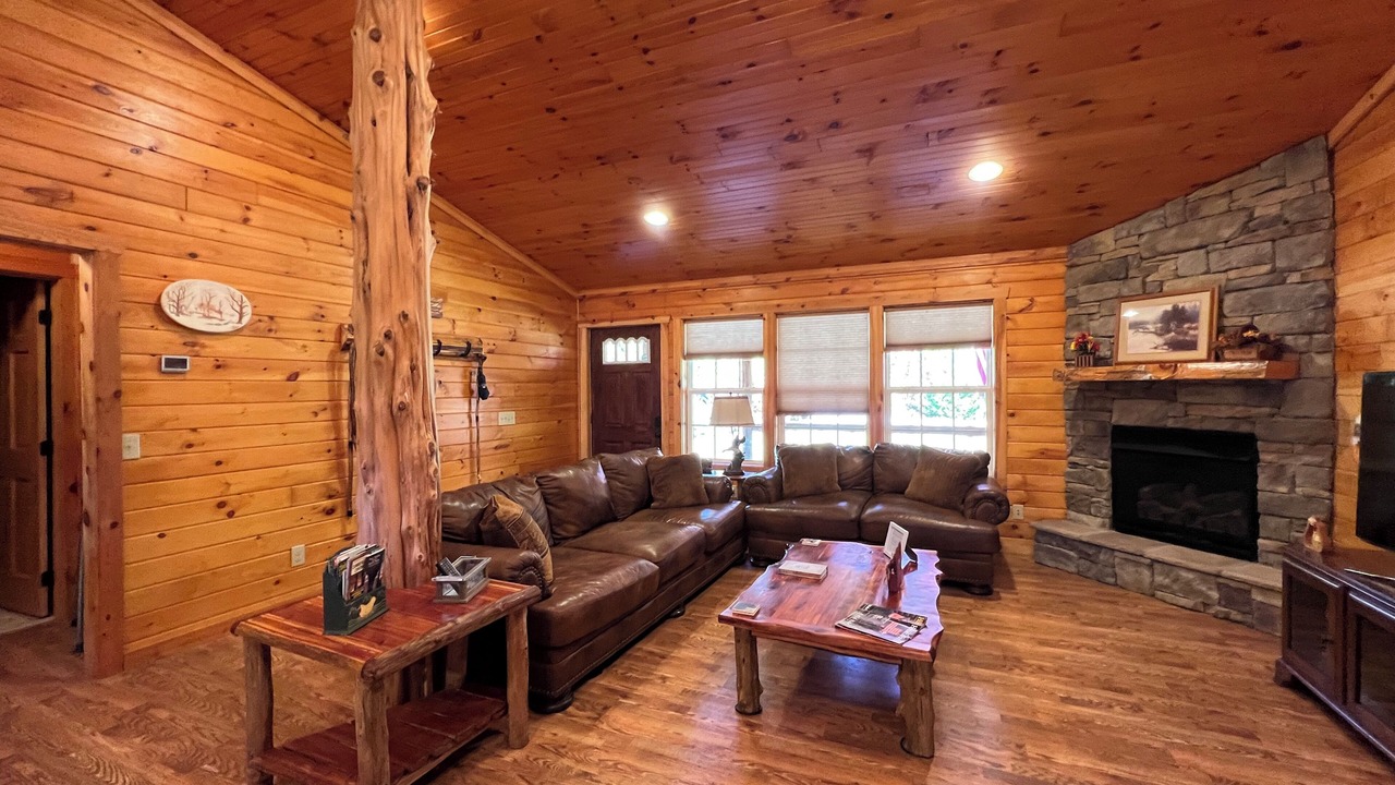 Photo of Livingroom in Spencer