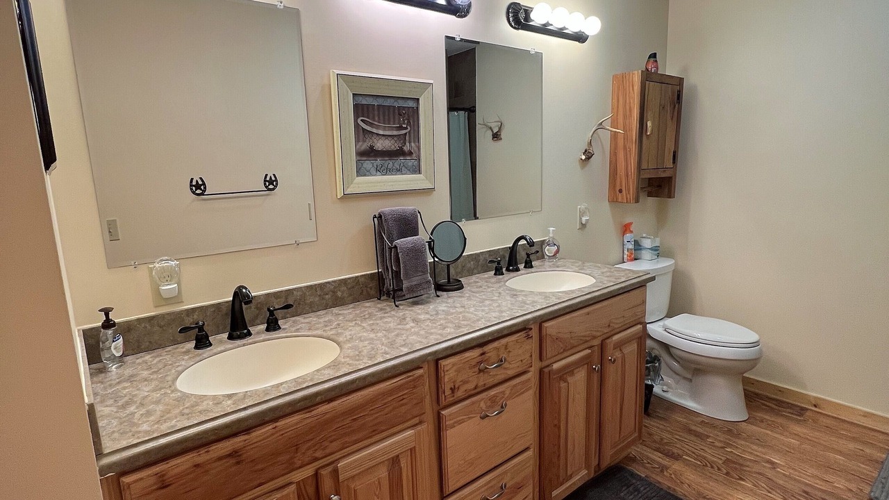 Photo of Bathroom in Spencer