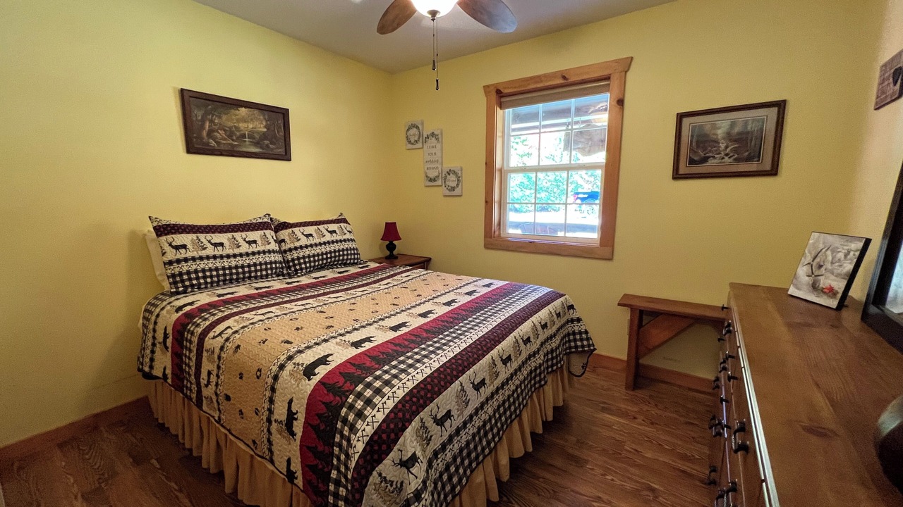 Photo of Bedroom in Spencer