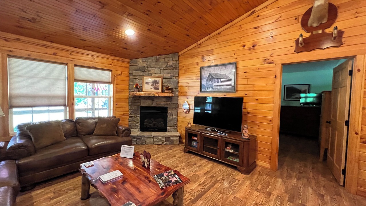 Photo of Livingroom in Spencer