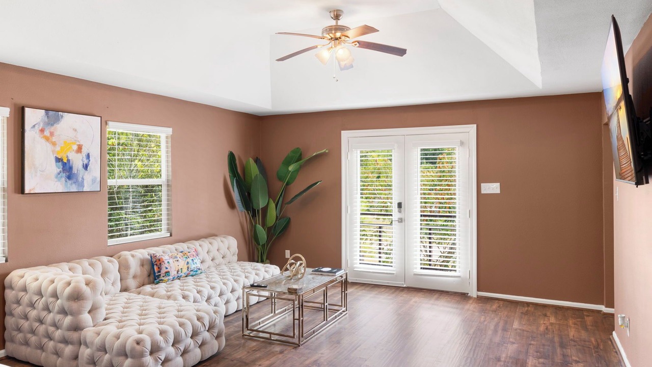 Photo of Livingroom in Indian Shores