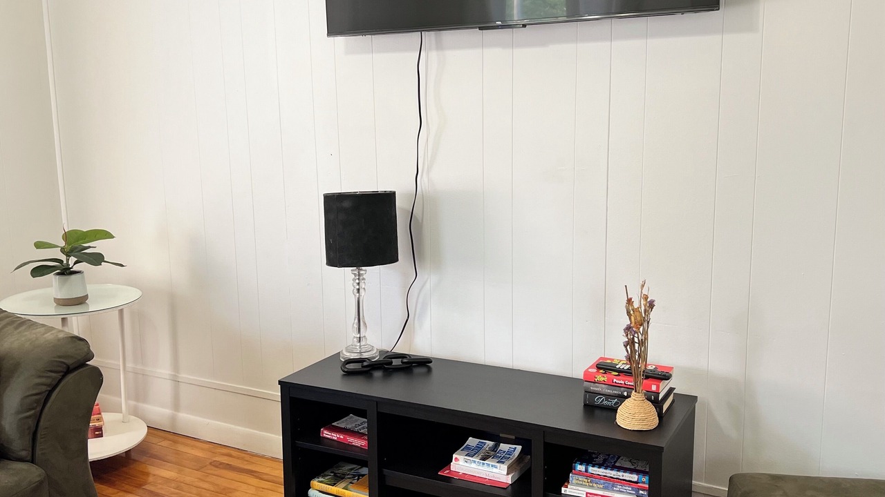 Photo of Livingroom in Utica