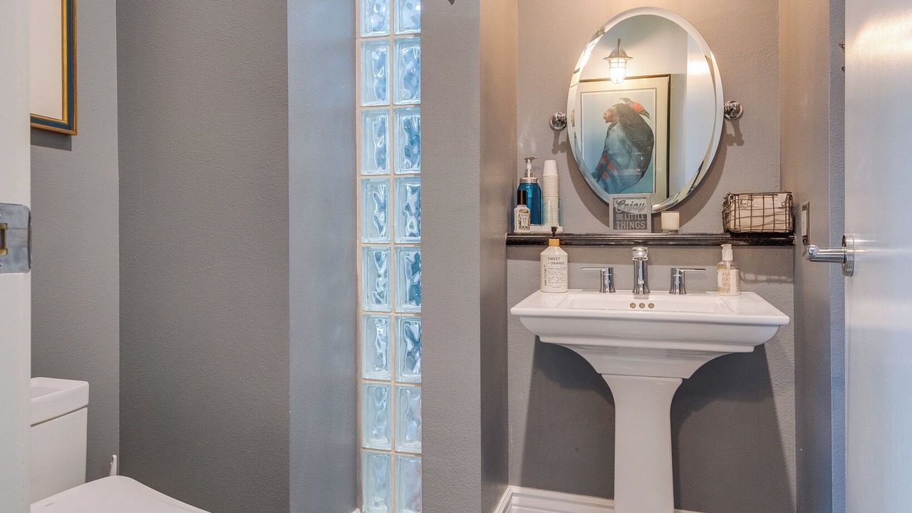 Photo of Bathroom in Summerlin
