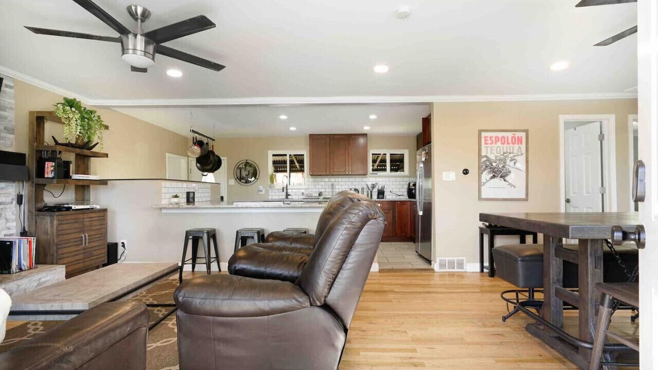 Photo of Livingroom in Berkeley