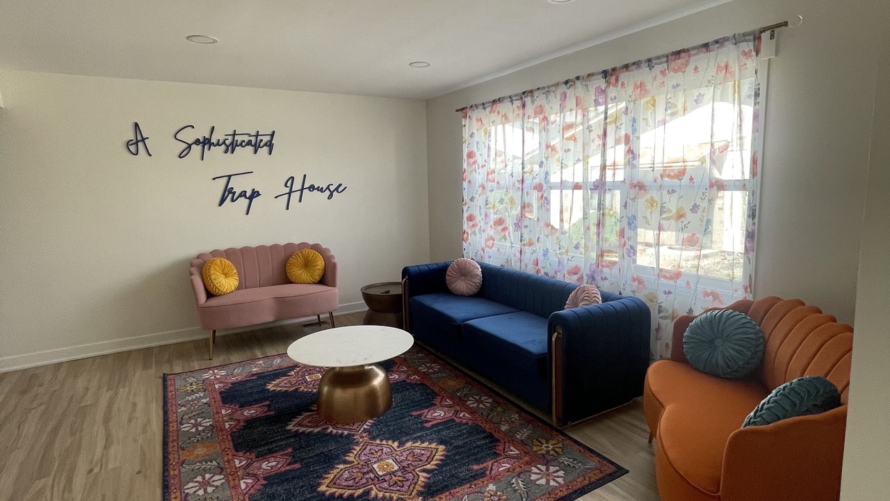 Photo of Livingroom in Country Club Hills