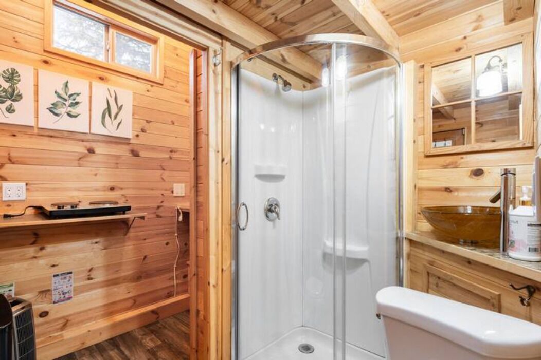 Photo of Bathroom in North Admiral