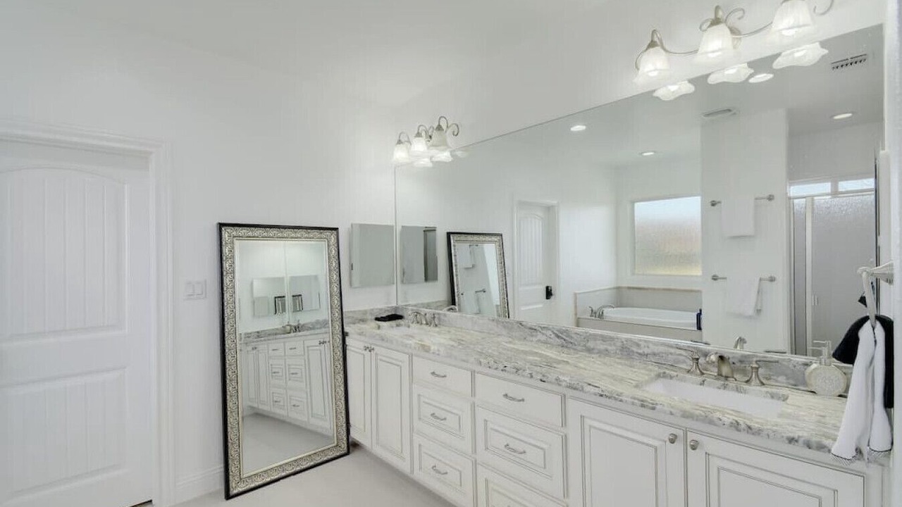 Photo of Bathroom in Brushy Bend Park