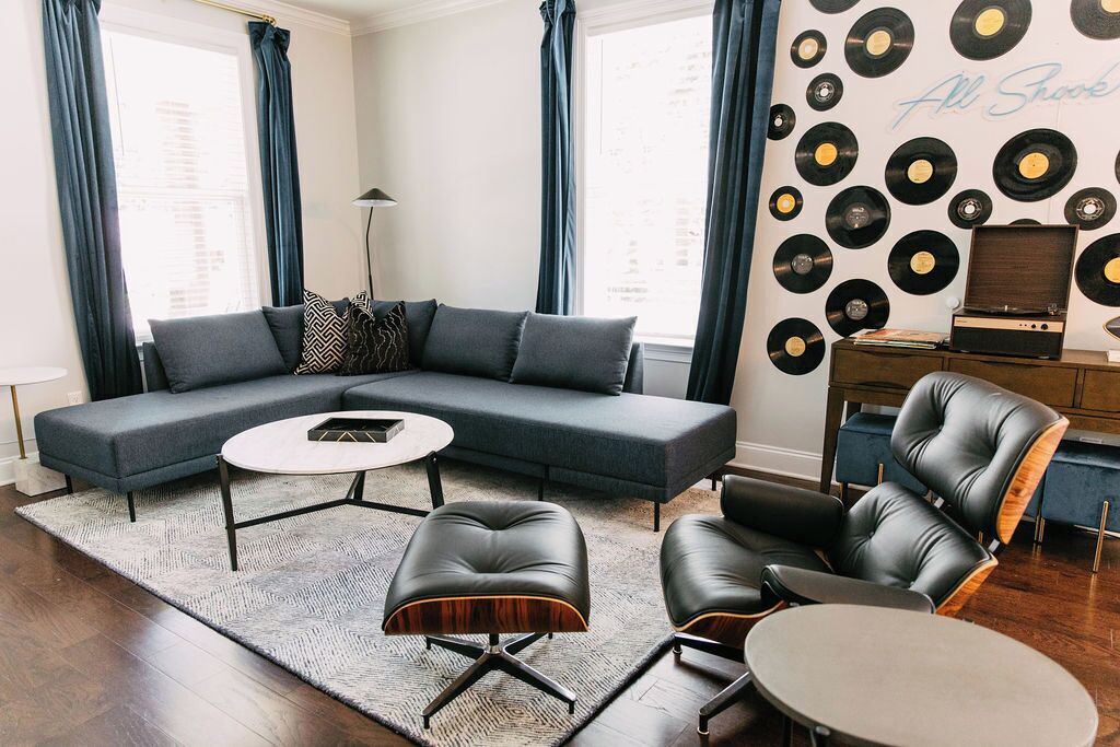 Photo of Livingroom in Crosstown
