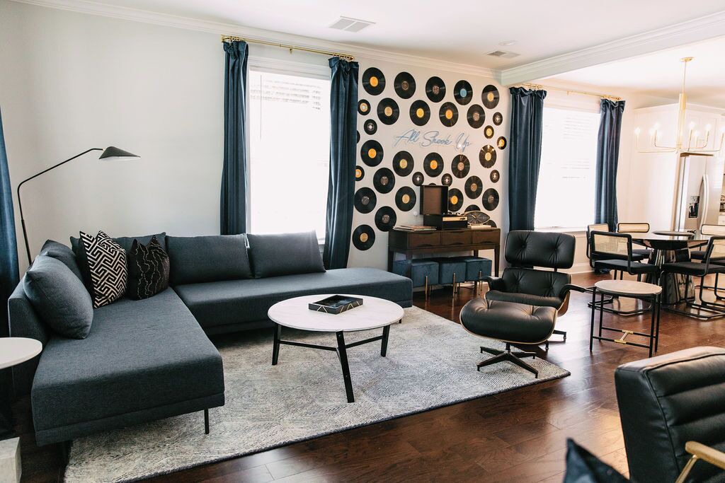 Photo of Livingroom in Crosstown