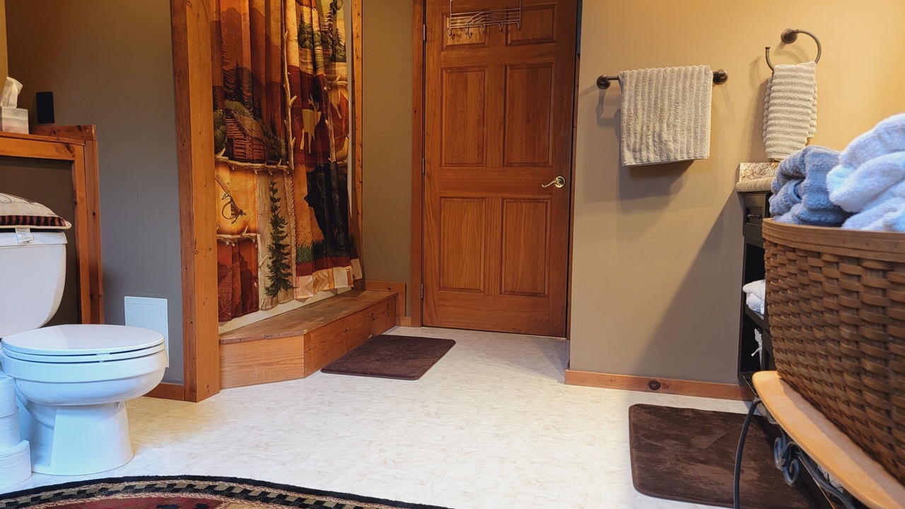 Photo of Bathroom in Kintnersville